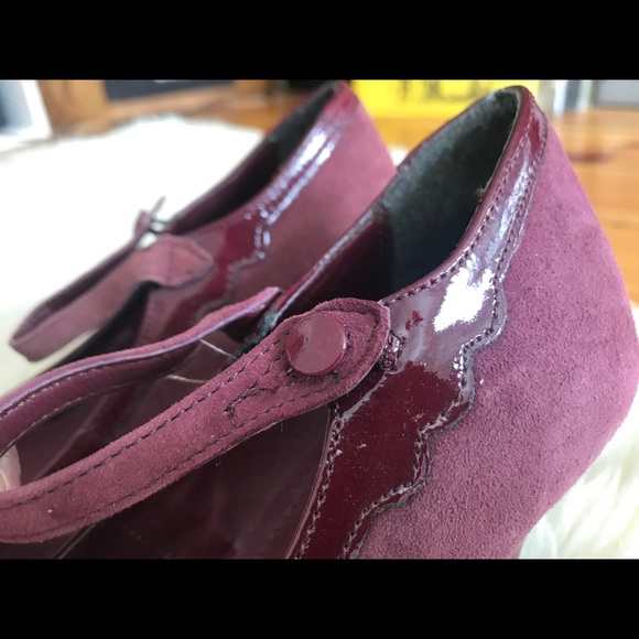 Plum heels with patent detailing - Picture 6 of 7